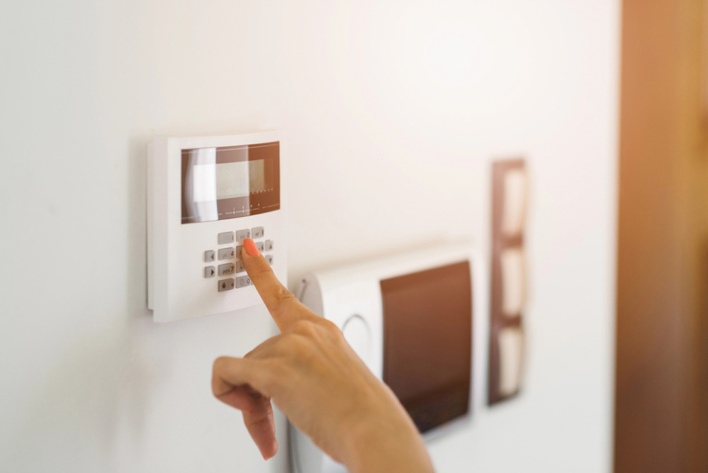 London-Intruder-Alarm-Installation-Company We install wired, wireless, and monitored intruder alarms for commercial businesses.
