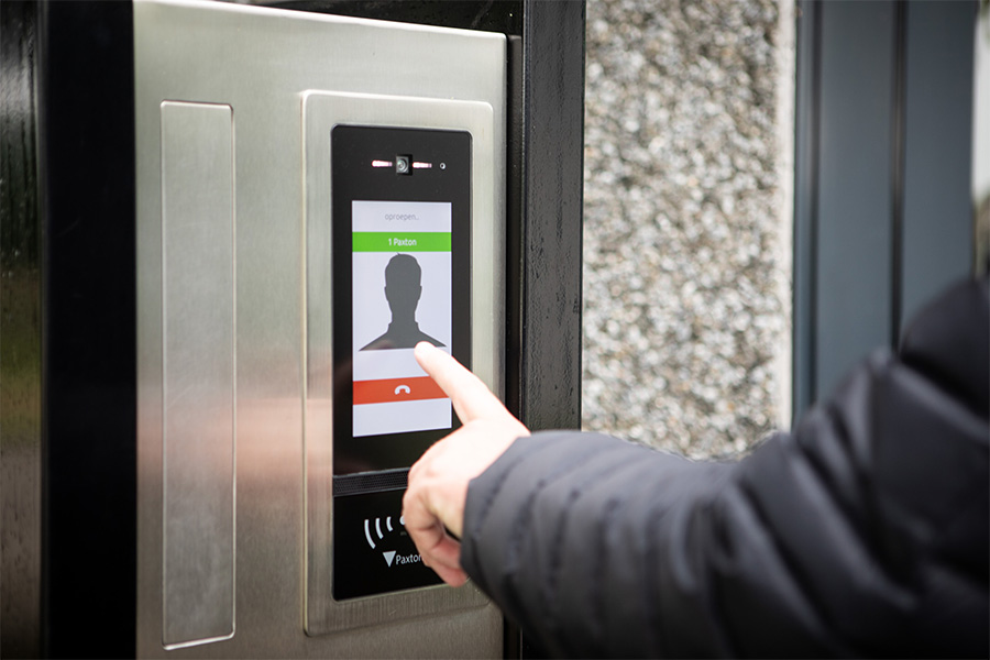 Paxton-Video-Entry-Access-Control-Systems-London-2 Paxton Video Intercom Access Control Systems Installation in London